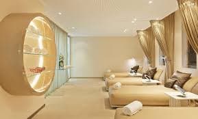 Aesthetic Clinics